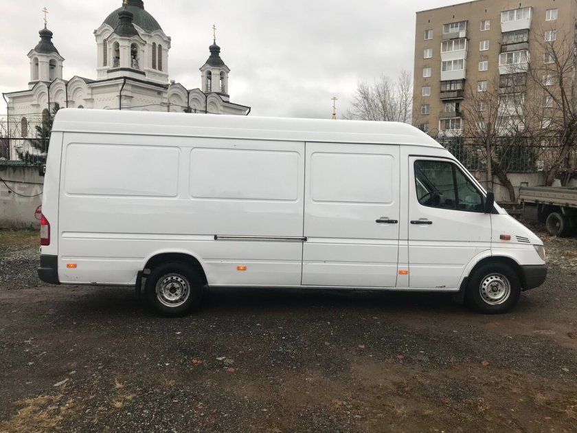 Мерседес Спринтер Классик грузовой фургон