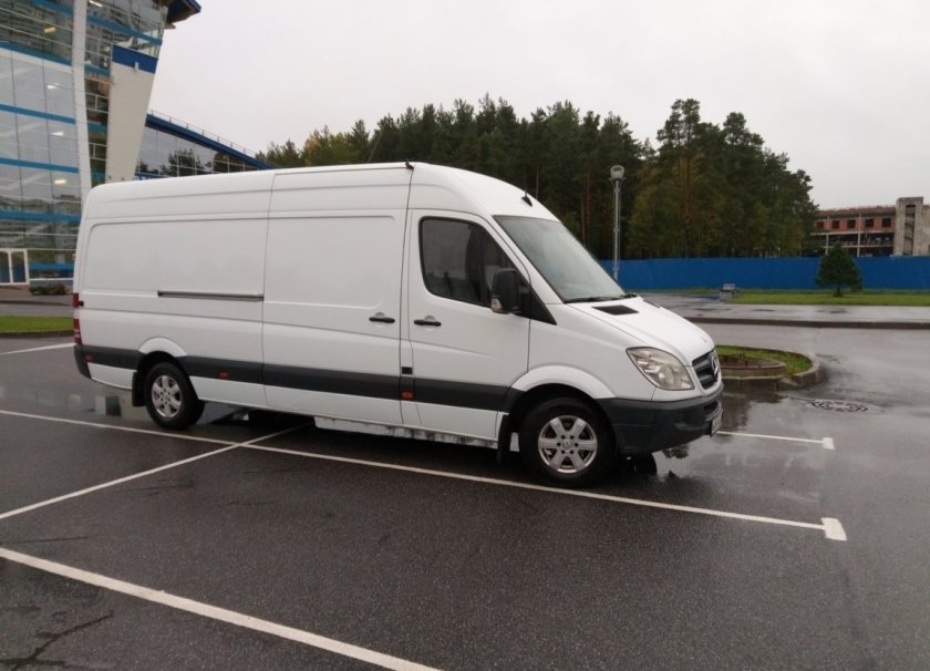 Mercedes Benz Sprinter грузовой