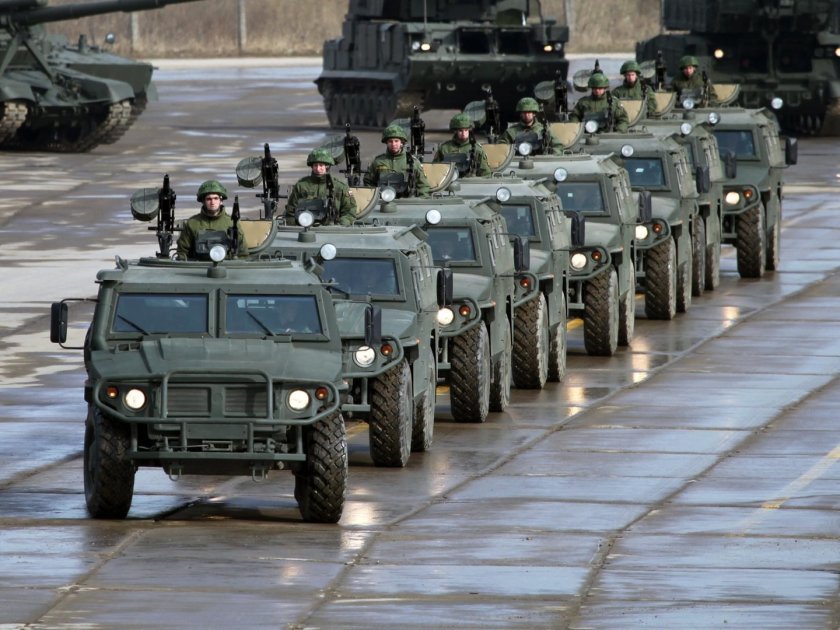 Военная колонна тигров РФ