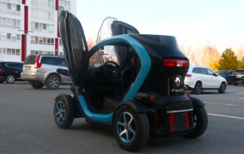 Электрокар Renault Twizy