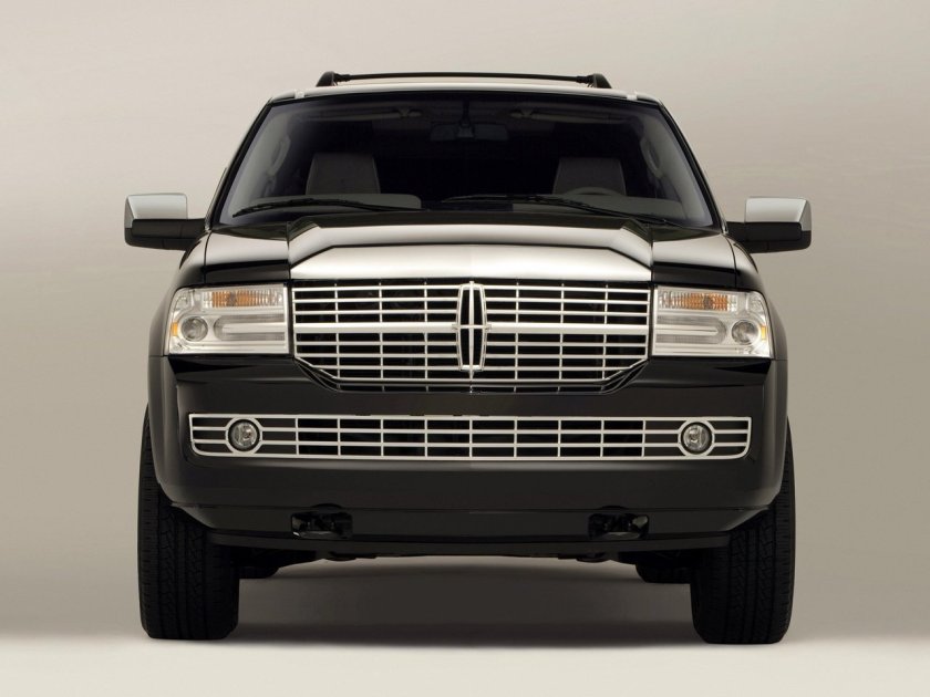 Lincoln Navigator внедорожник