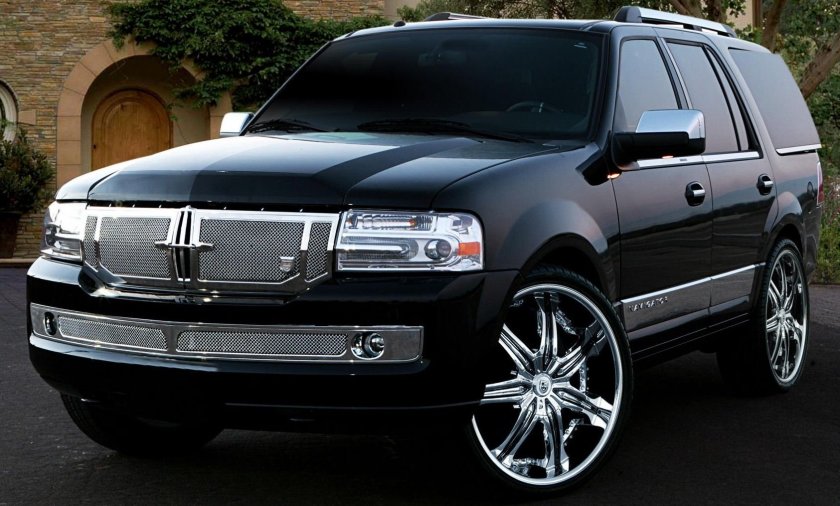 Lincoln Navigator внедорожник