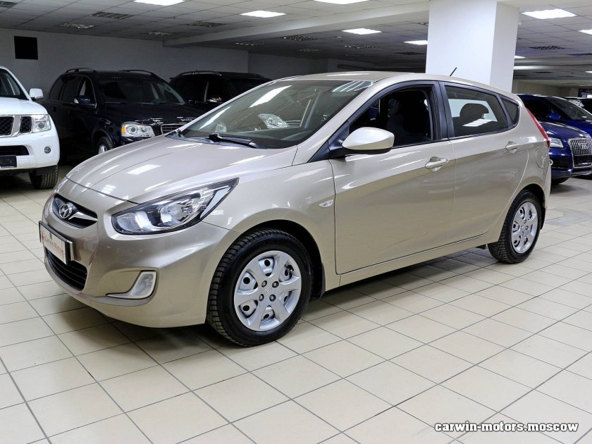 Chevrolet Cruze бежевый металлик