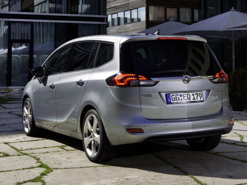 Opel Zafira c Tourer