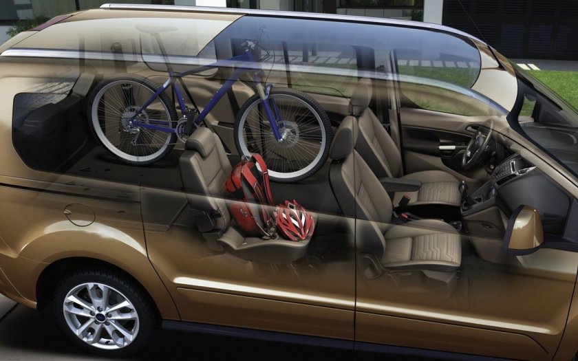 Ford Grand Tourneo connect