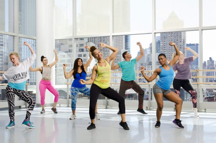Танцы Zumba Fitness