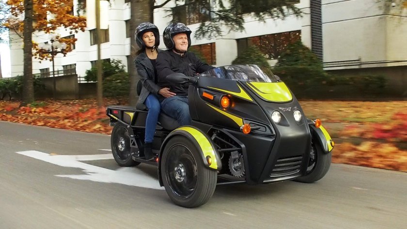 Электрический трайк Arcimoto