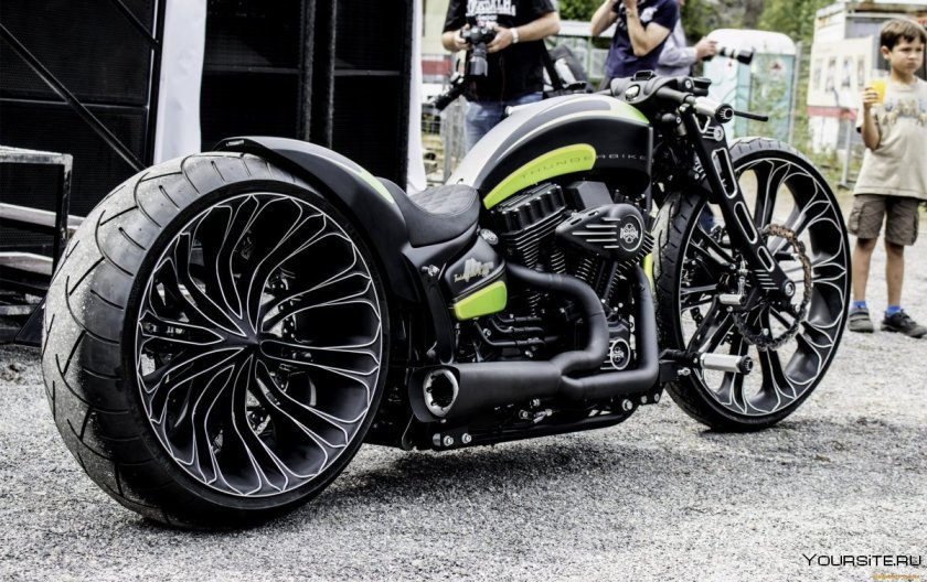 Мотоцикл Harley Davidson Custom
