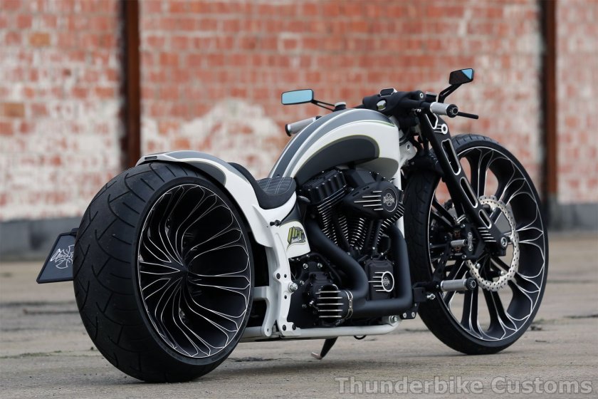 Мотоцикл Harley Davidson Custom
