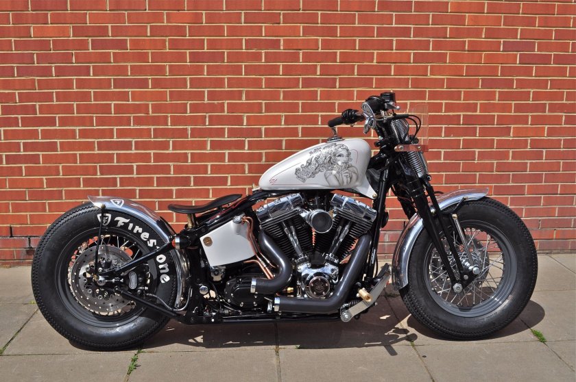 Мотоцикл Harley Davidson Bobber