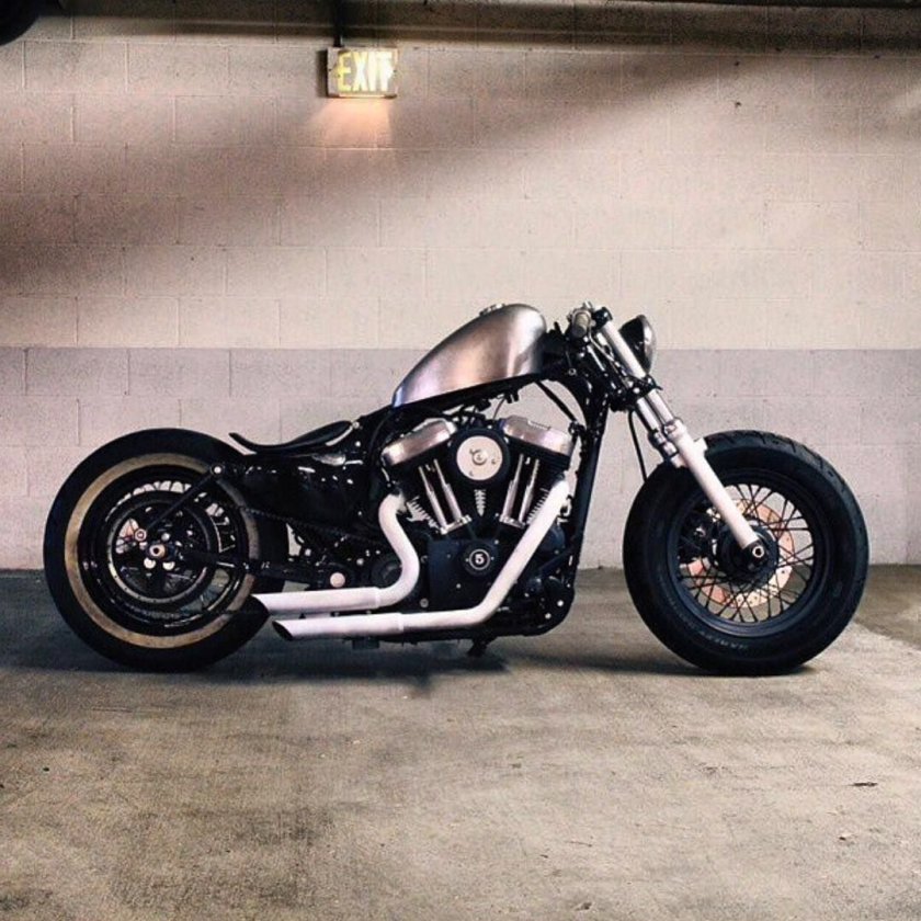 Harley Davidson Sportster боббер