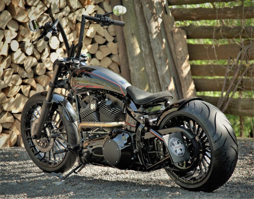 Мотоцикл Harley Davidson Bobber
