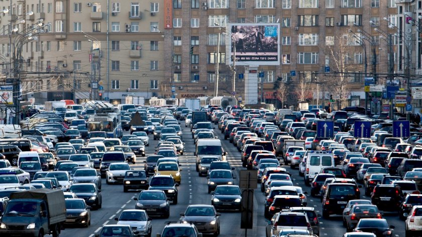 Автомобили в пробке