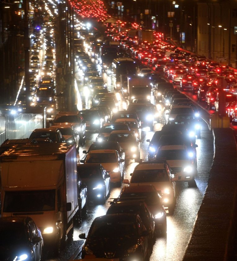 Ночные пробки в Москве