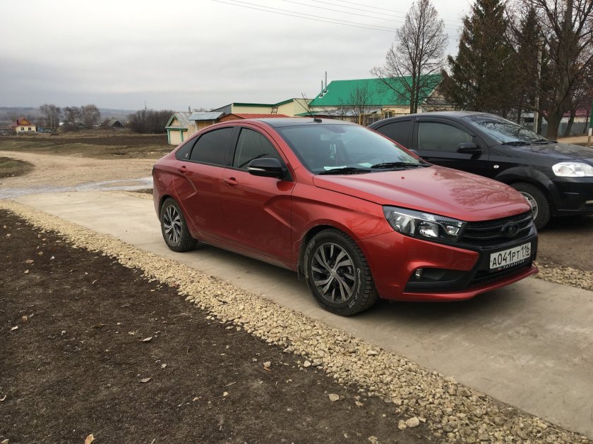 Лада Веста сердолик