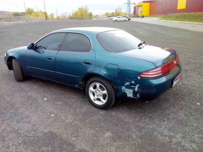 Toyota Sprinter Marino