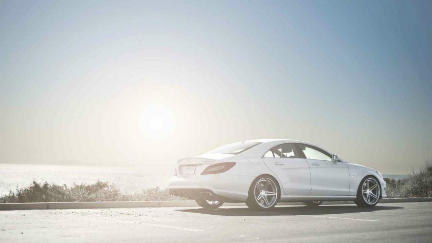 Mercedes Benz White
