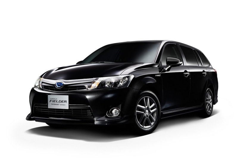 Toyota Corolla Fielder Hybrid