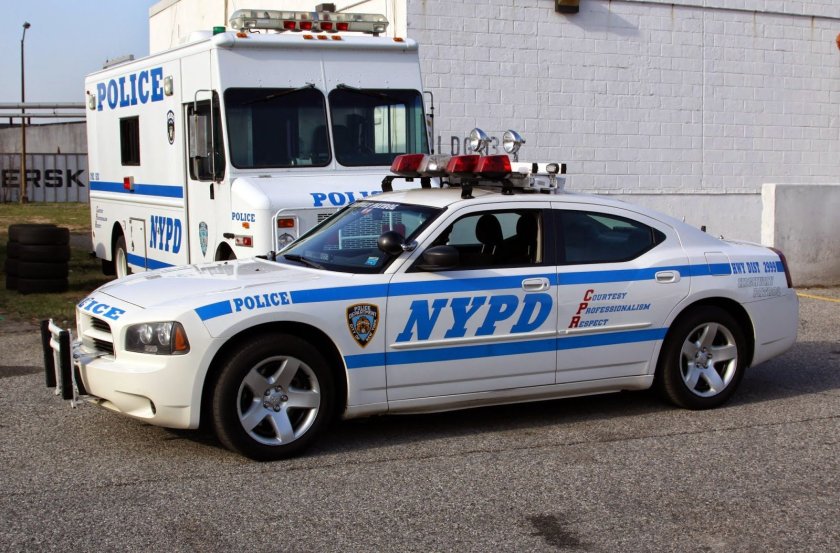 Додж Чарджер полиция NYPD
