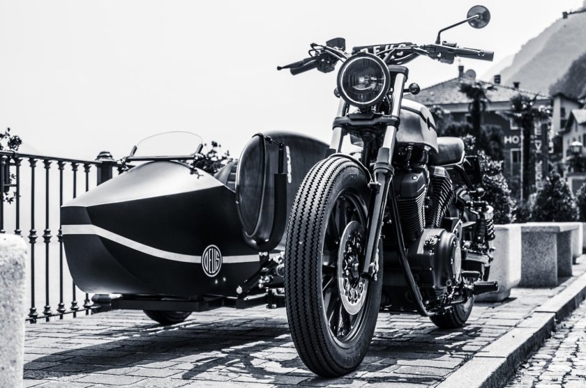 Moto Guzzi с коляской