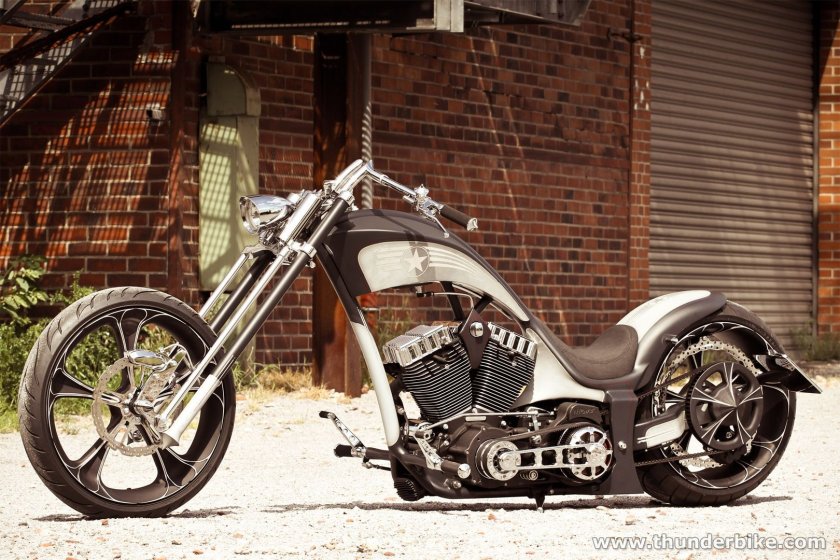 Мотоцикл Harley Davidson Chopper