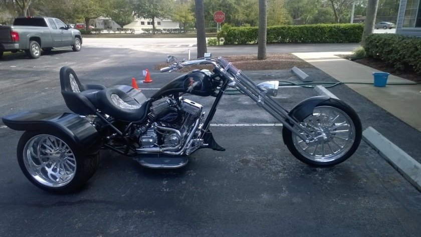 Трицикл Harley Davidson