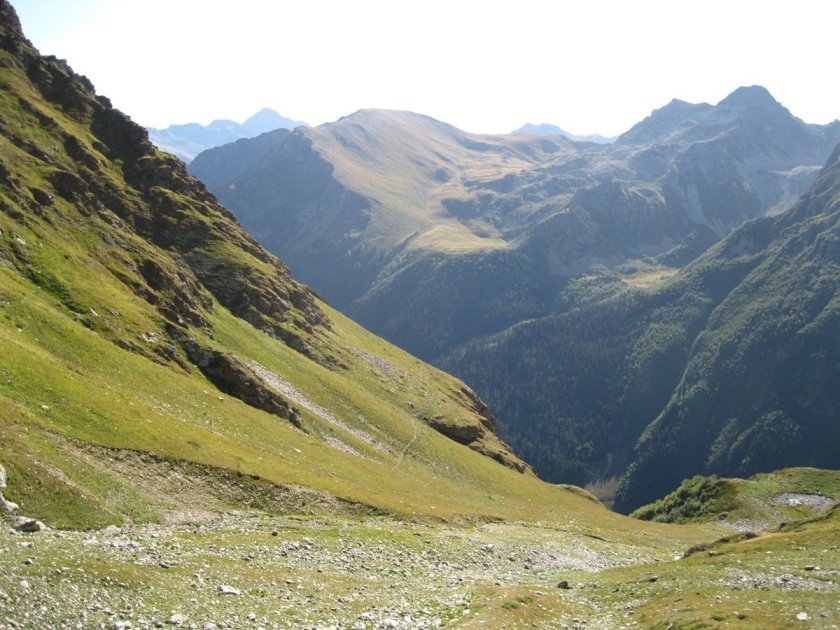 Махар Учкулан Долина