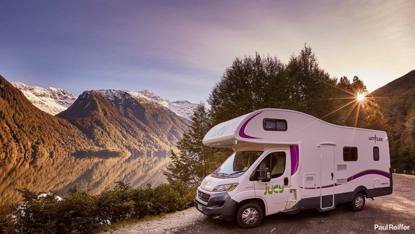 Автодом Camper van американский