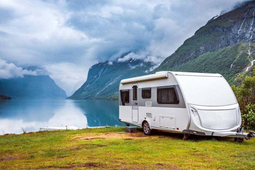 Caravan дом на колесах