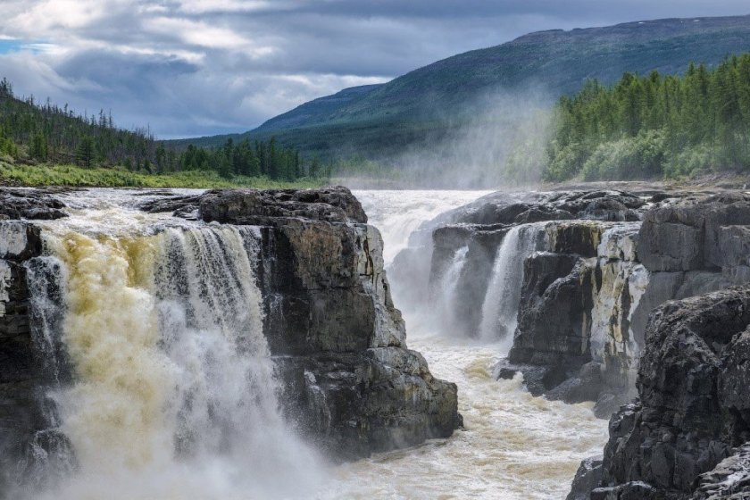 Тальниковый водопад Красноярский край