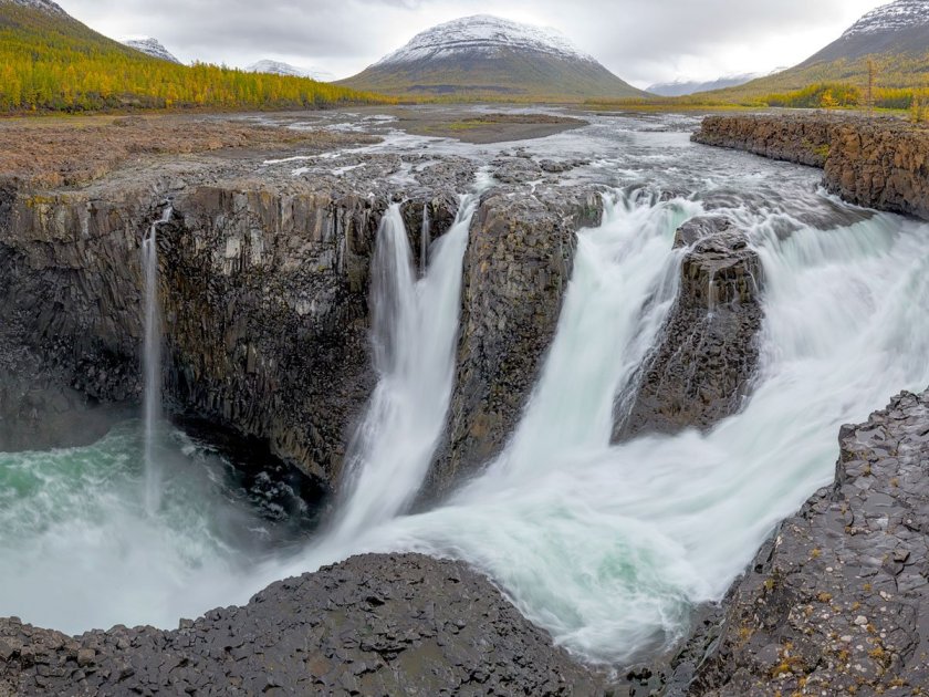 Тальниковый водопад Красноярский край