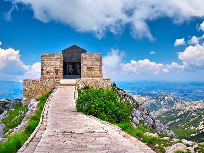 Мавзолей Негоша Черногория