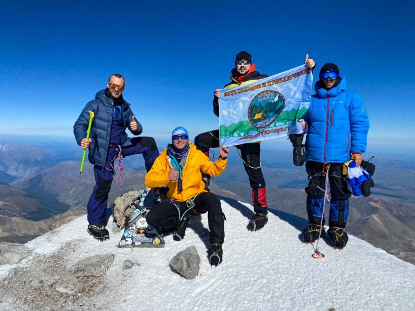 Эльбрус покорение вершины