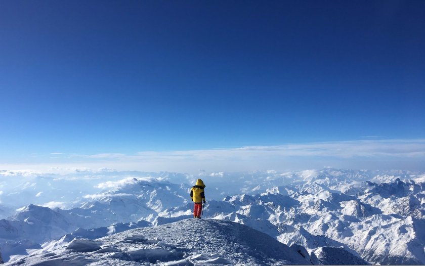 Вид с вершины горы Эльбрус