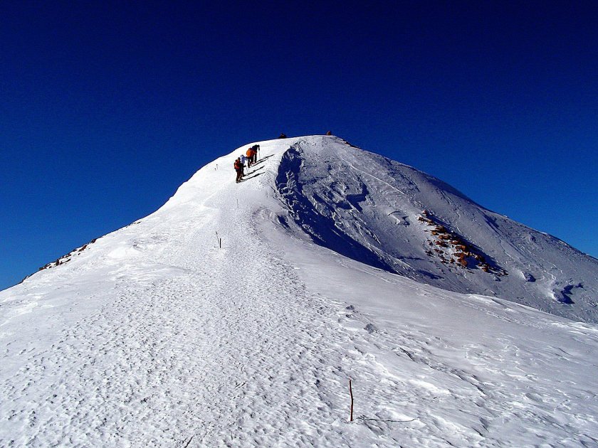 Западная вершина Эльбруса