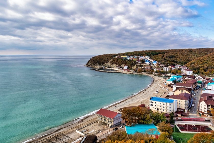 Посёлок Новомихайловский Краснодарский