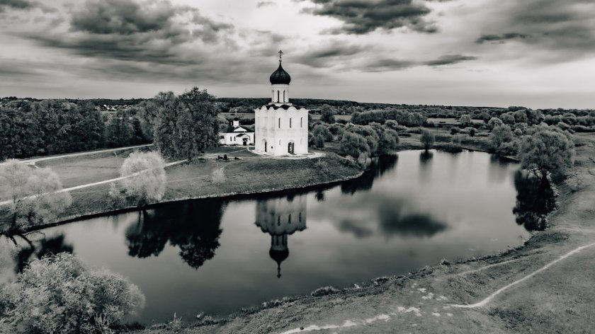 Церковь Покрова на Нерли черно белое