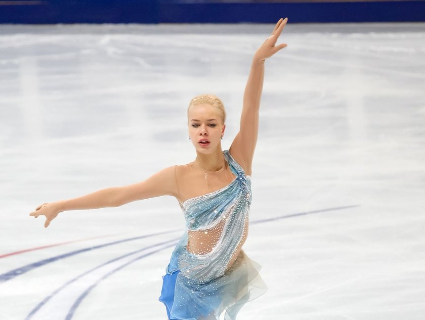 Виктория Сафонова фигуристка