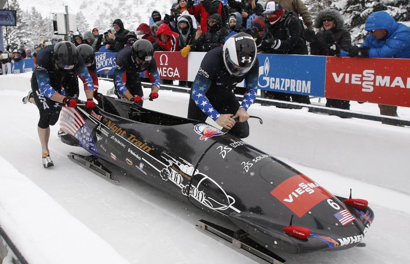 Бобслей и скелетон