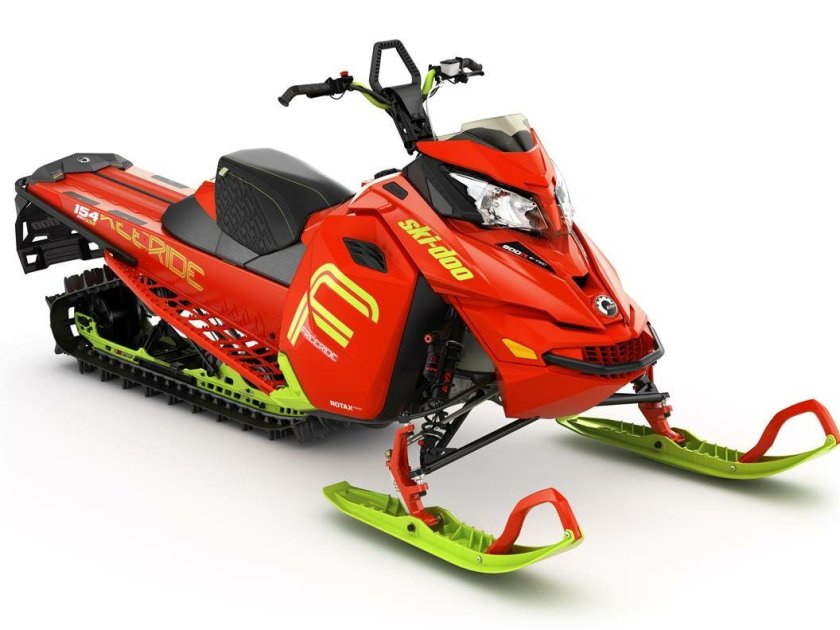 Ski Doo снегоход Freeride