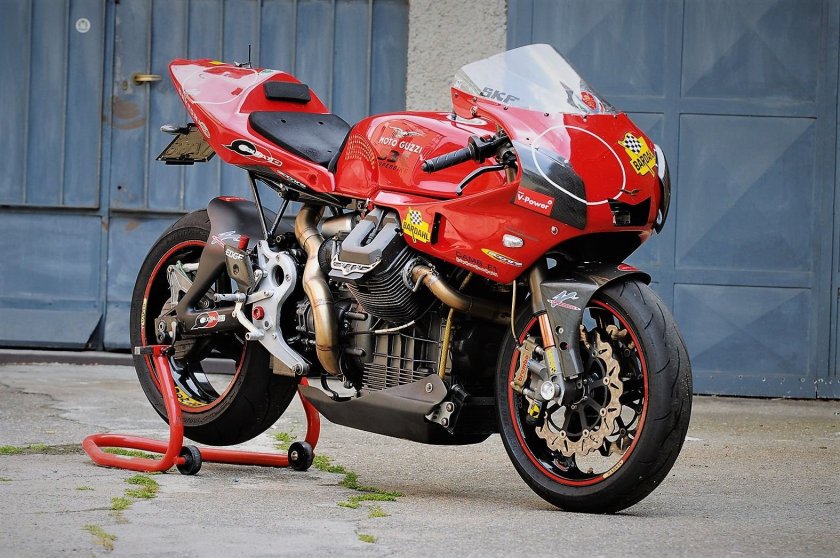 Мото Guzzi Daytona