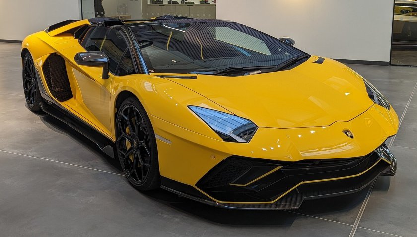 Lamborghini Black