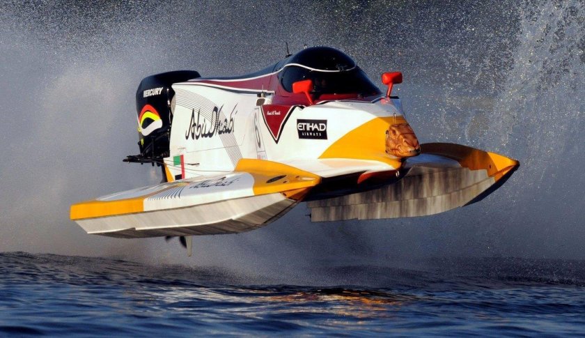 Водно моторный спорт на глиссерах