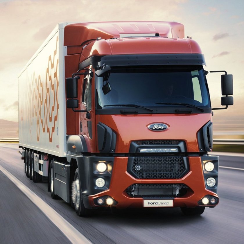 Ford Cargo фура