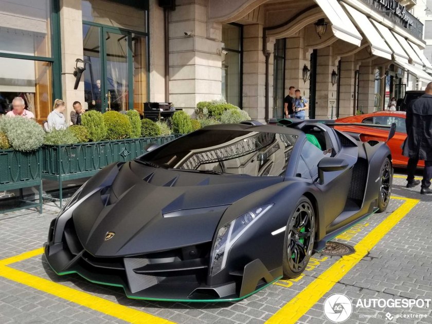 Lamborghini Veneno Roadster