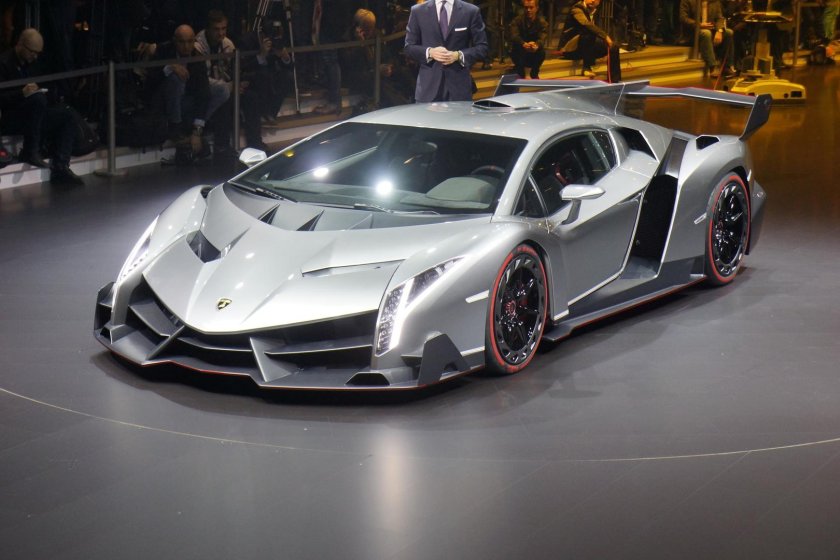 Lamborghini Veneno Roadster