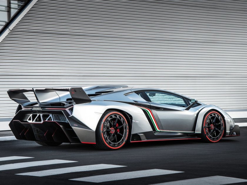 Суперкар Lamborghini Veneno