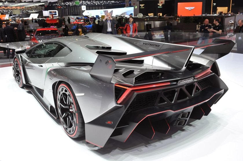 Lamborghini Veneno Roadster