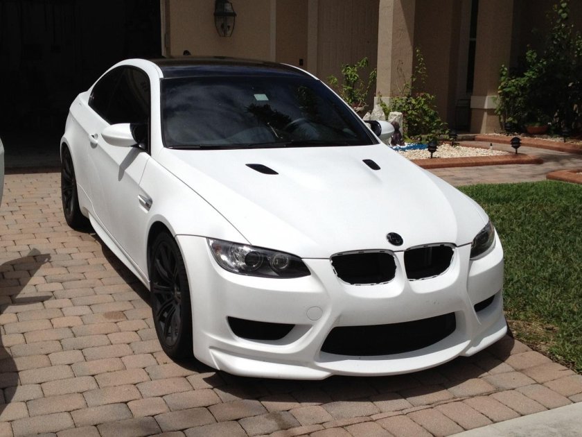 BMW M белая матовая
