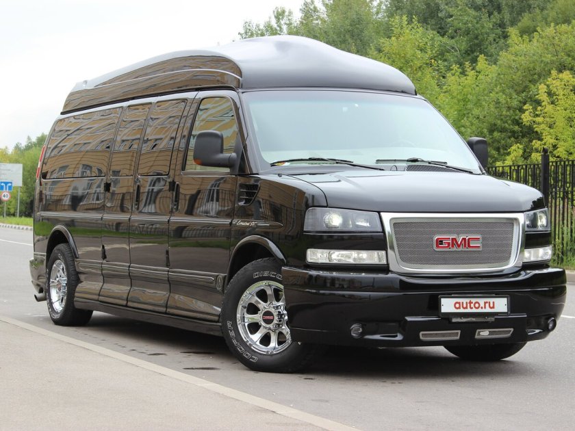Фургон GMC Savana